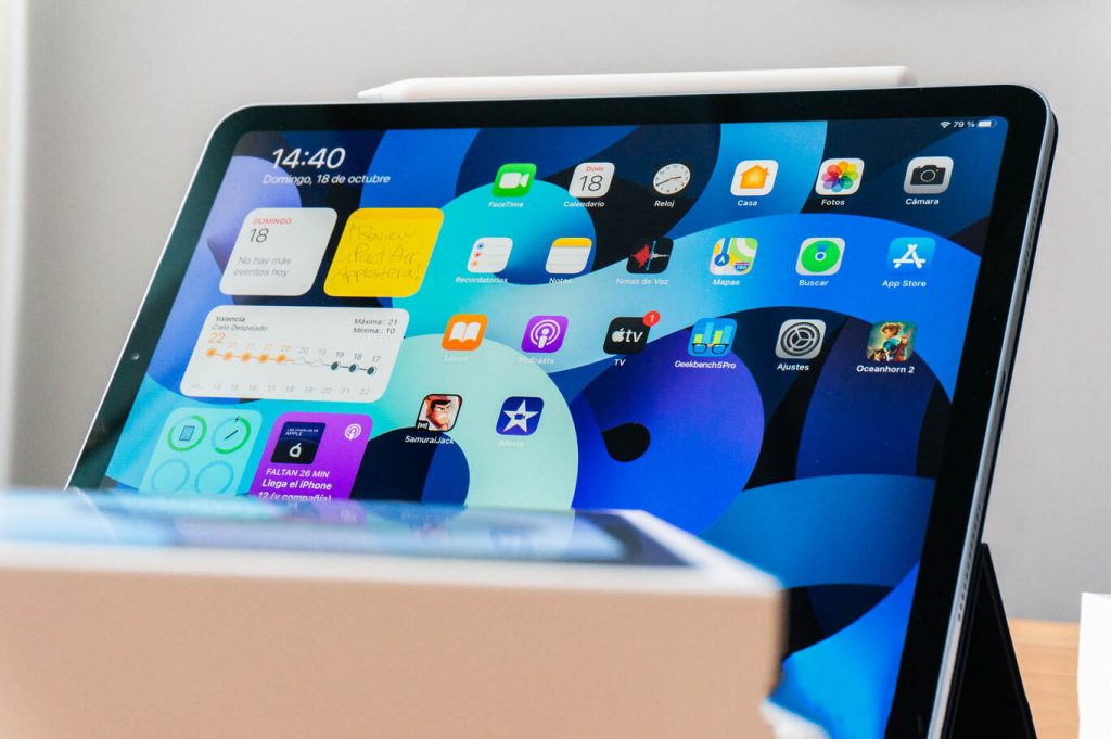 iPad Air 2020 boldly pro