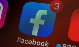 Facebook backs down in Australia after government news deal